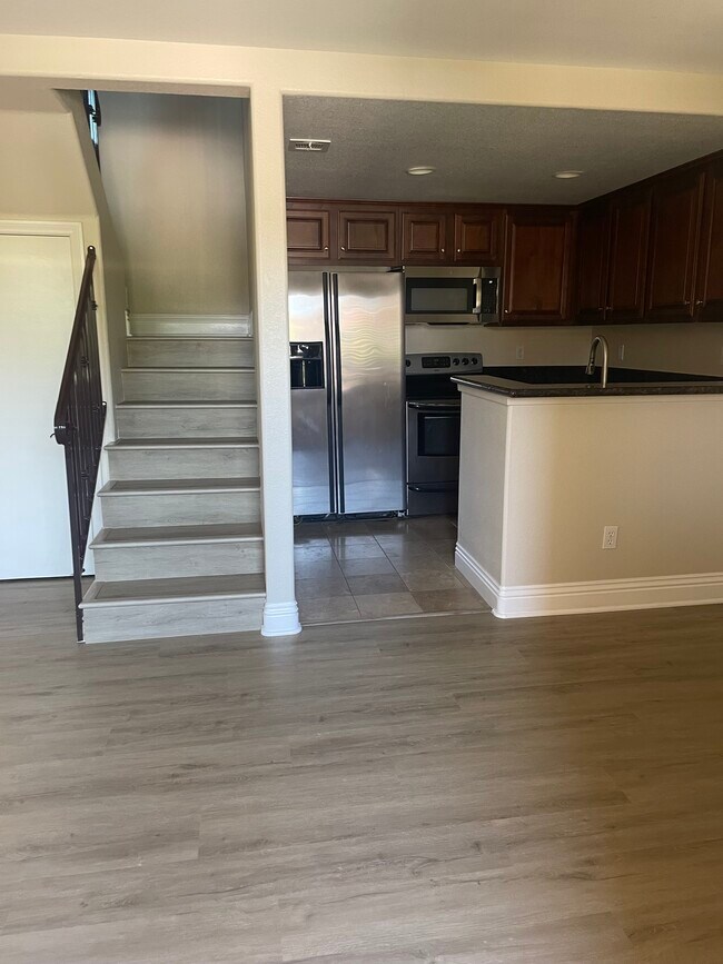 Building Photo - 3969 Nobel Dr