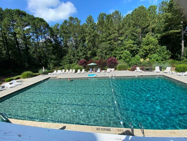 Building Photo - 2155 Southbrook Ridge NW