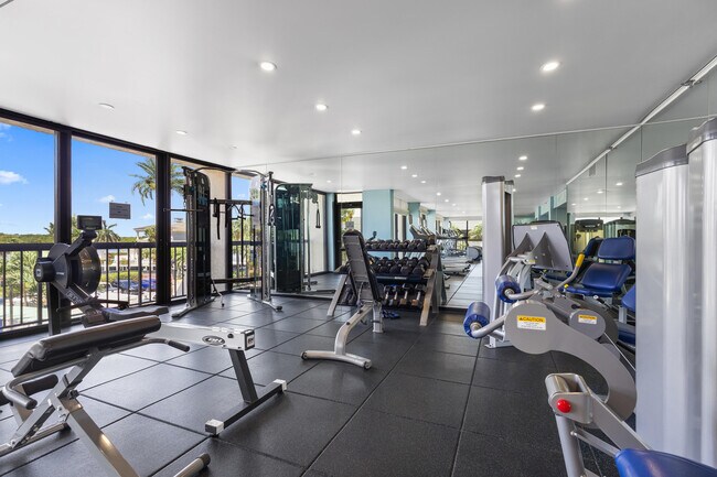 Building Photo - 4740 S Ocean Blvd