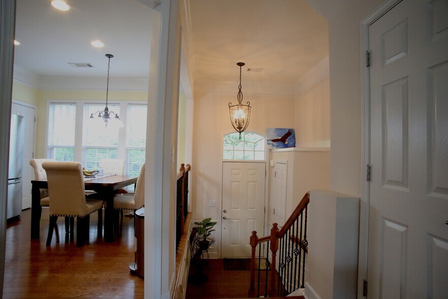 Building Photo - 2565 Speer Ct SE