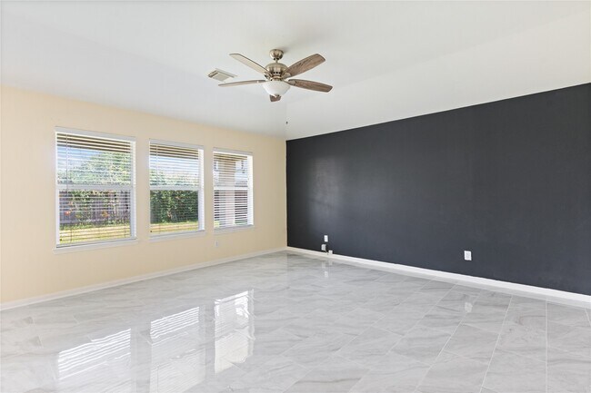 Building Photo - 7710 Sapulpa Ln