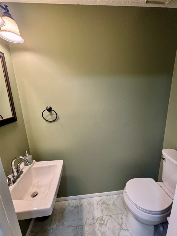 Building Photo - 5 Bramblewood Ln