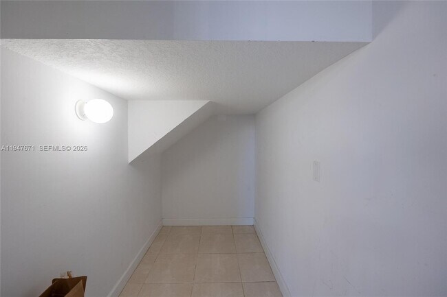 Building Photo - 11851 SW 80th Terrace