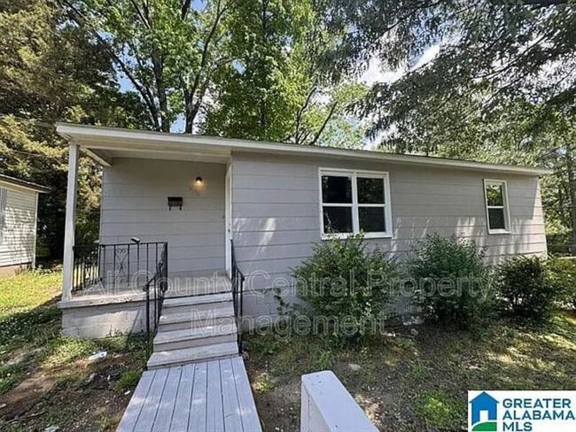 Primary Photo - 6936 66th St S