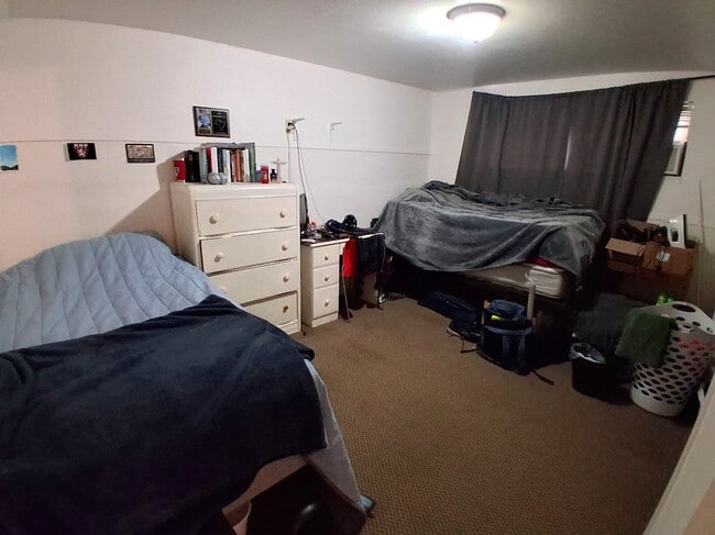 Building Photo - 778 N 600 E