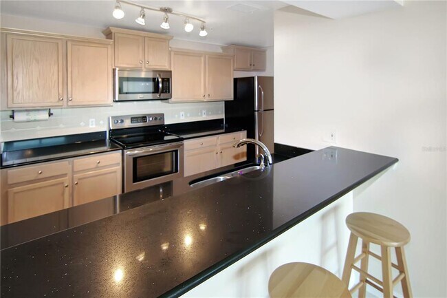 Building Photo - 345 Bayshore Blvd