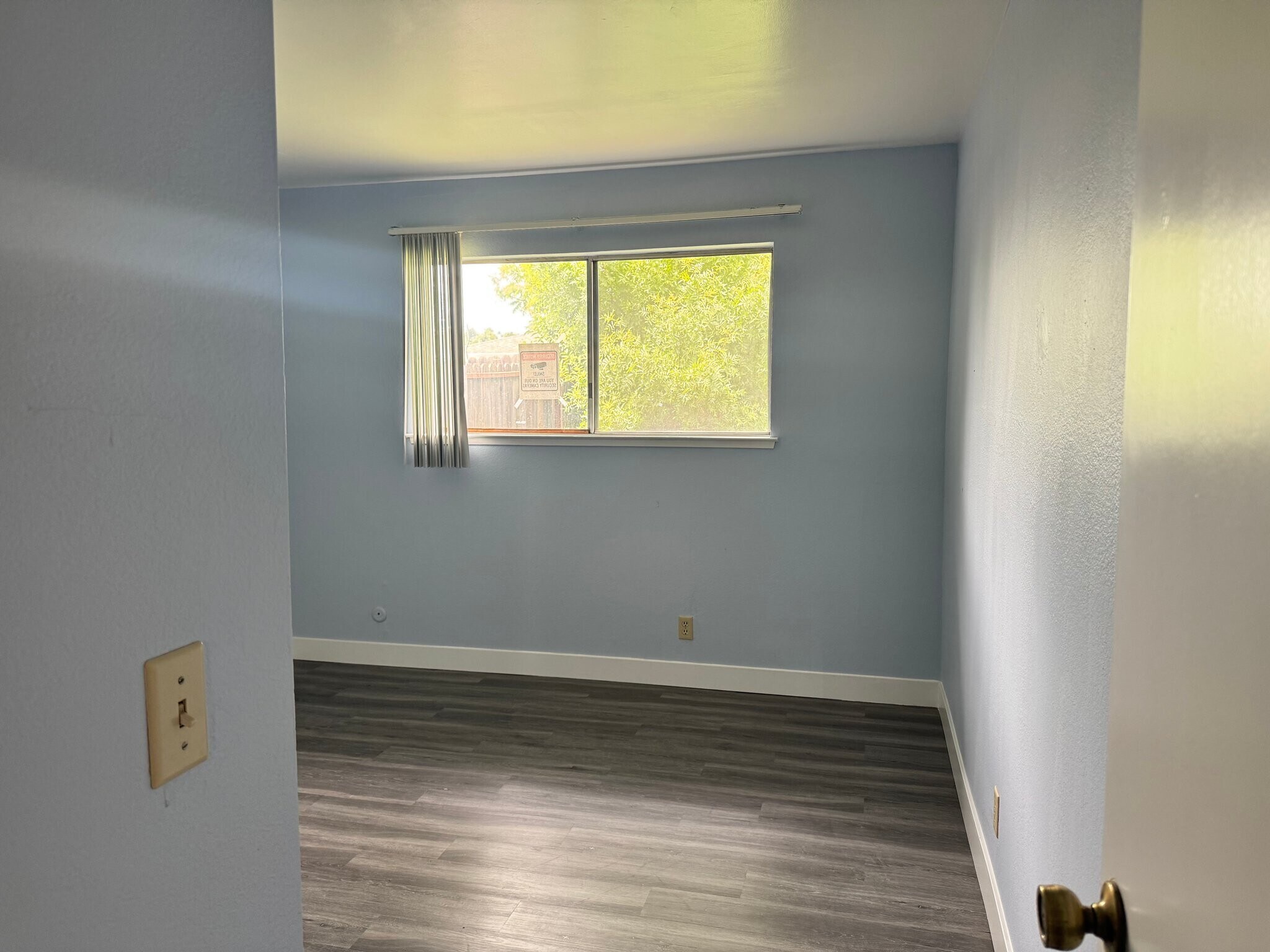 Building Photo - 7440 Tierra Way