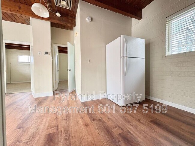 Building Photo - 353 S 1100 E