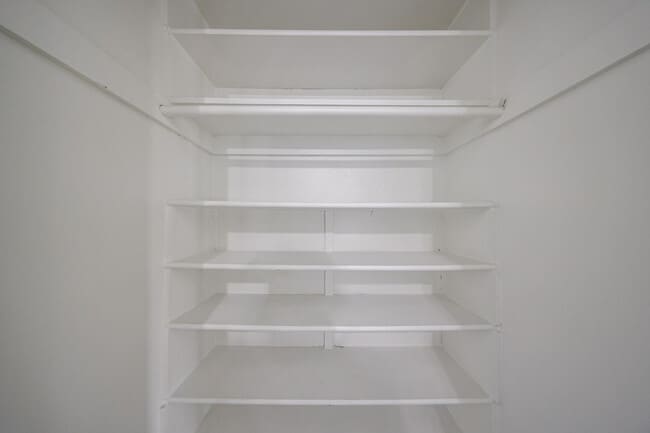 Building Photo - 2816 N 33rd Pl