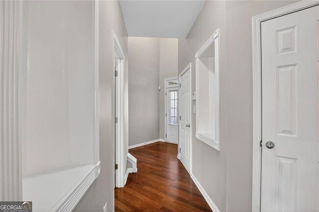 Building Photo - 1656 Granville Ct