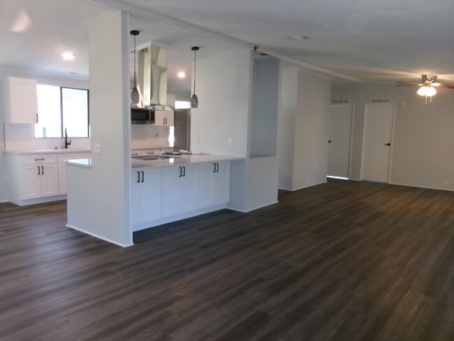 Building Photo - 4 Gentle Ben Path