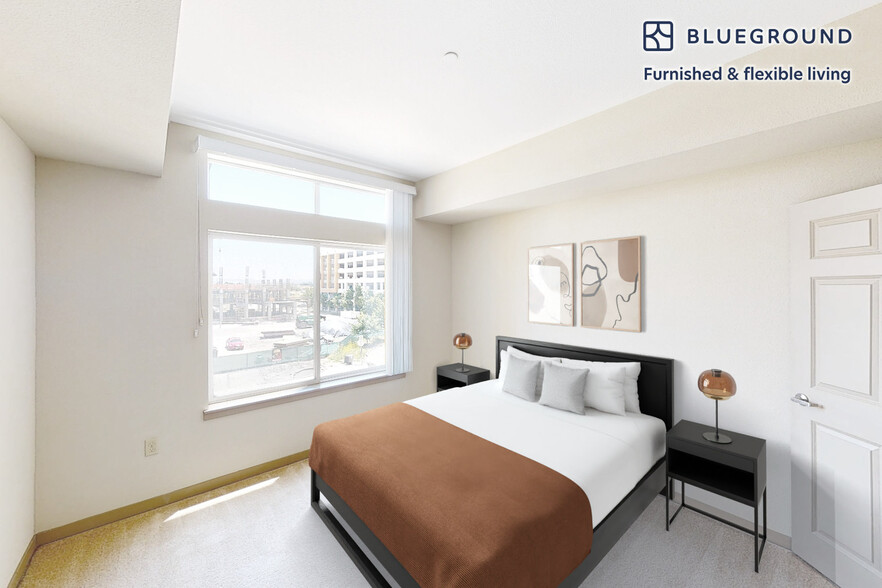 Building Photo - 5200 Iron Horse Pkwy