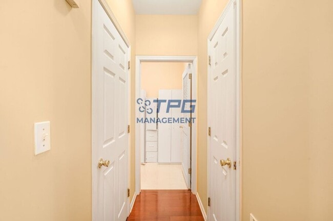 Building Photo - 14 Sand Hill Ct