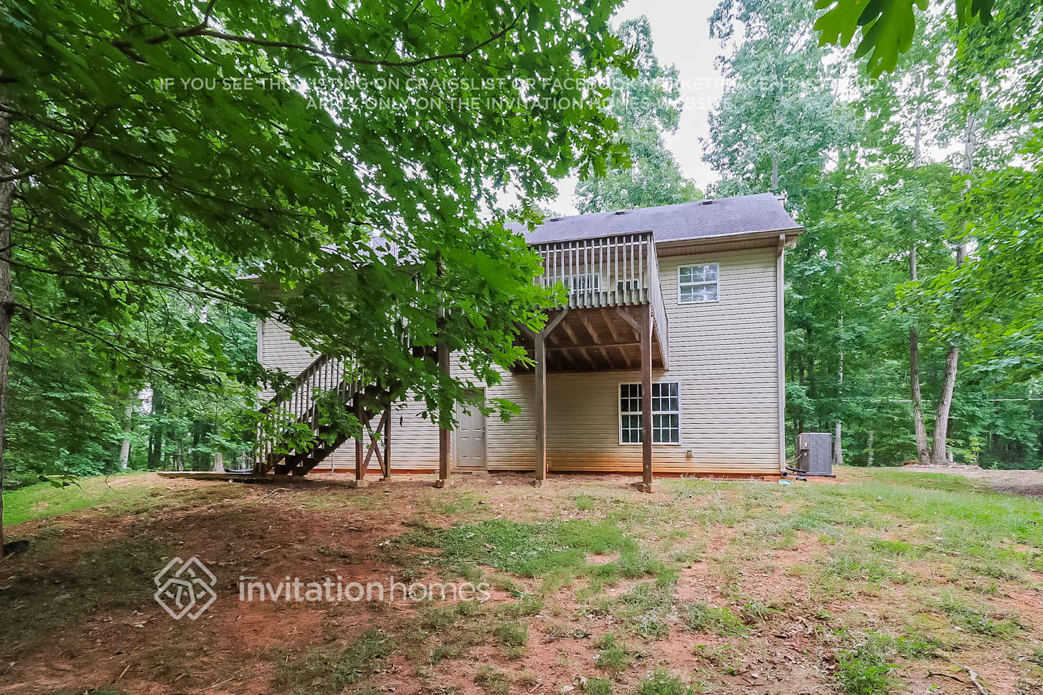 Building Photo - 5760 Tanglewood Dr