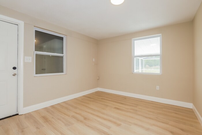 Building Photo - 3950 Bougainville Dr