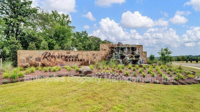 Building Photo - 80 Burr Oak Cv