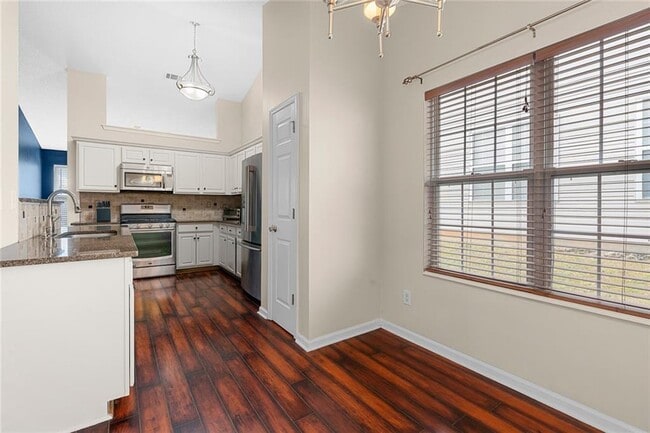 Building Photo - 1755 Arborwood Dr