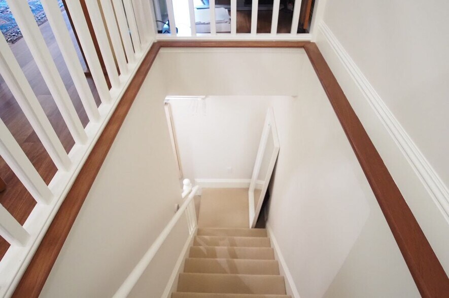 Building Photo - 3326 California St