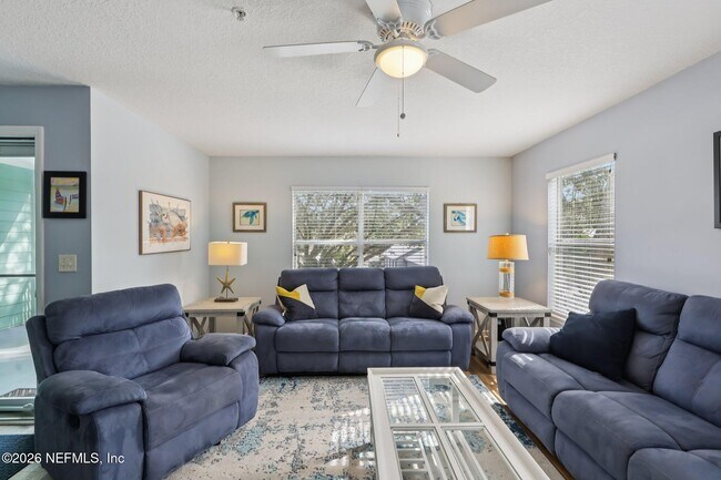 Building Photo - 204 Sixteenth St