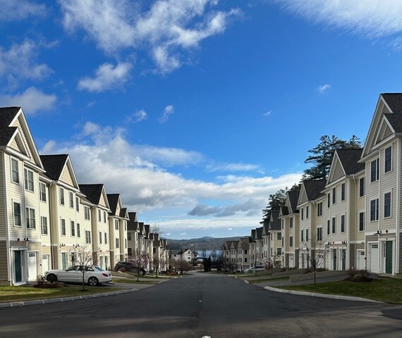 Building Photo - 0 Cardigan Ct