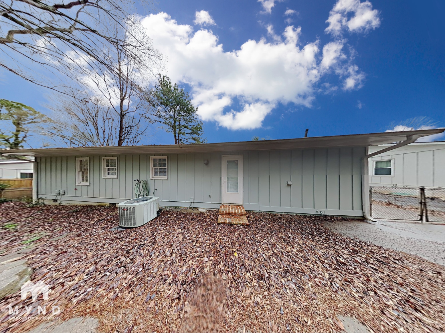 Building Photo - 2570 Rolling View Dr