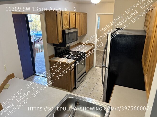 Building Photo - 11309 SW 135th Ave