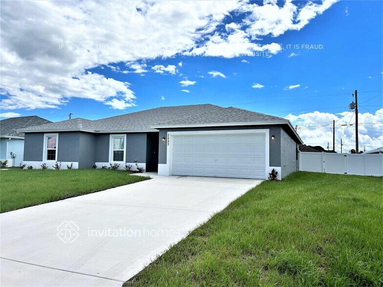 Building Photo - 2482 SW Fair Isle Rd