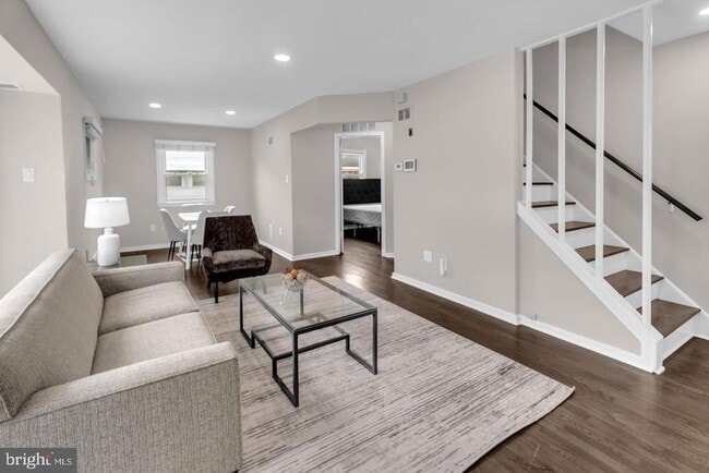 Building Photo - 6604 Cavalier Dr