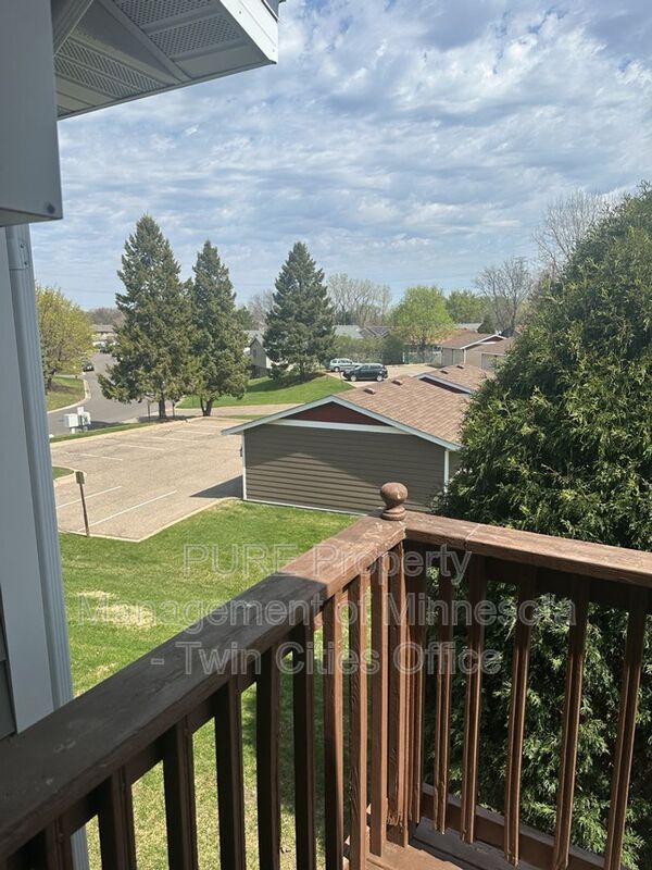 Building Photo - 4504 Cinnamon Ridge Trail