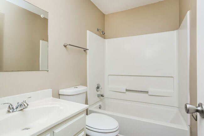 Building Photo - 6265 Jamestown Dr