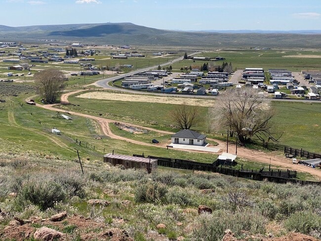 Building Photo - Cruze Ranch