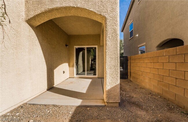 Building Photo - 4537 Lime Straight Dr