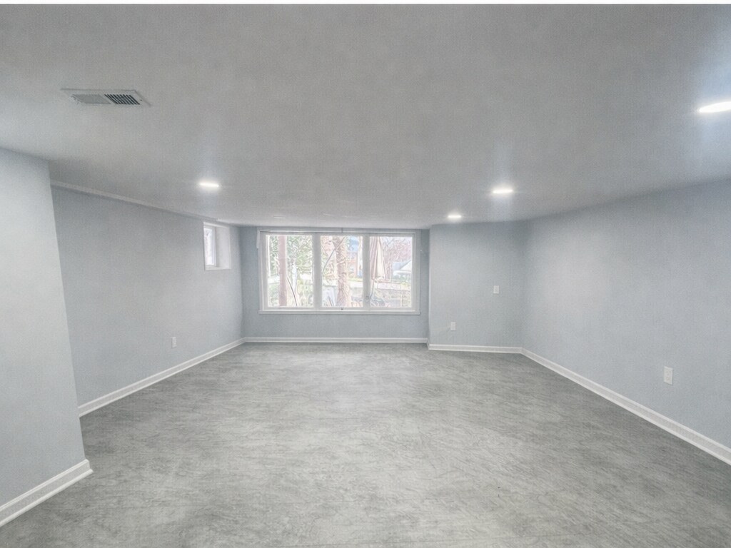 basement empty - 4211 29th St
