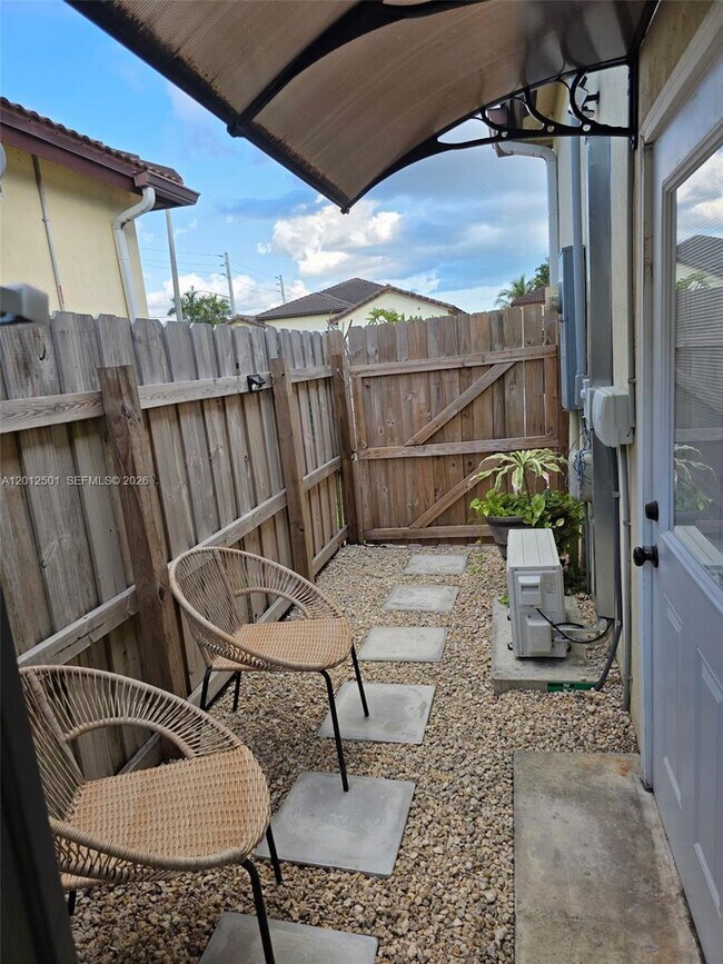 Building Photo - 29620 SW 165th Ct