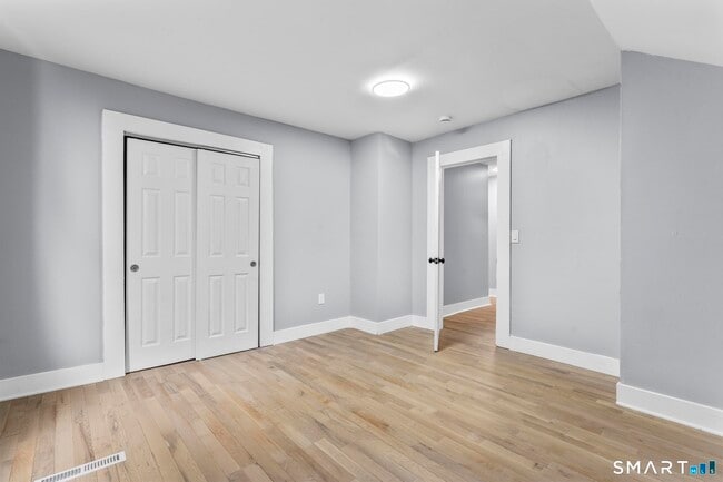 Building Photo - 302 Exchange St