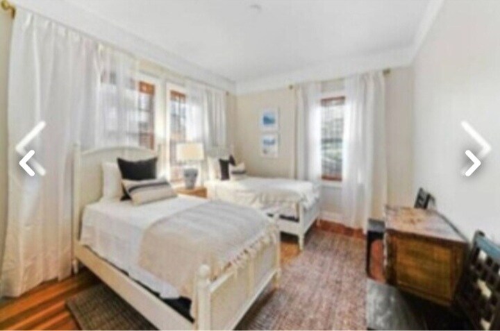 Building Photo - 255 Park Ave