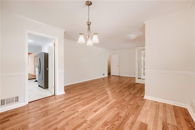 Building Photo - 1278 Fairhill Ln NE