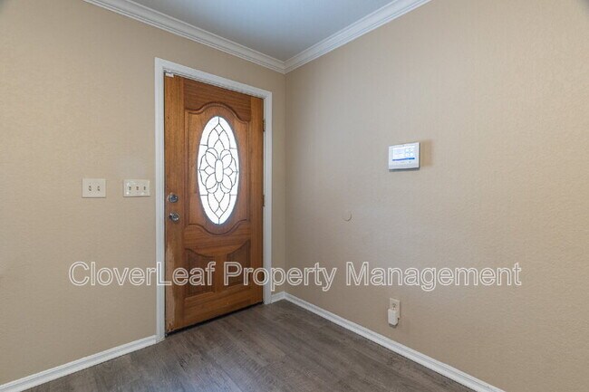 Building Photo - 3613 Candle Ridge Dr