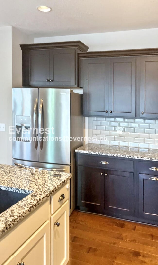 Building Photo - 509 SW Brummel Rd