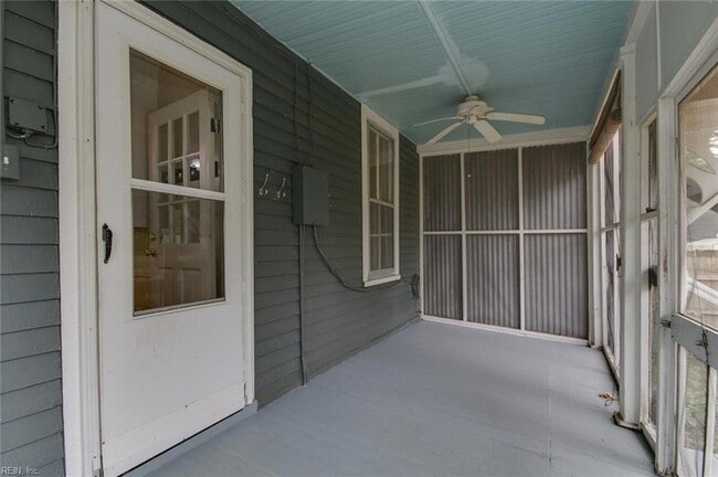 Building Photo - 146 Florida Ave