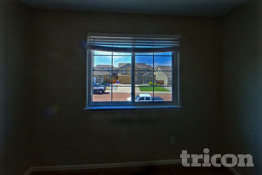 Building Photo - 6227 San Mateo Dr