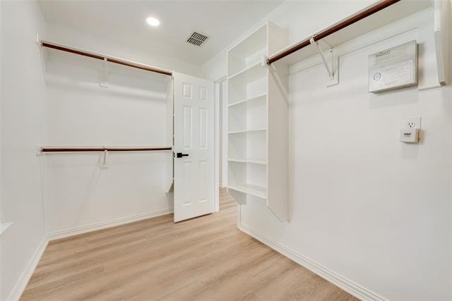 Building Photo - 7616 Val Verde Dr