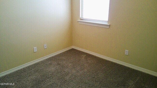 Building Photo - 4620 Marisabel Azcarate St