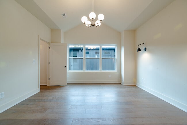 Building Photo - 979 Dozier Pl