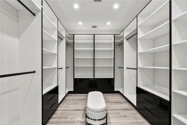 Building Photo - 5965 Nora Lynn Dr