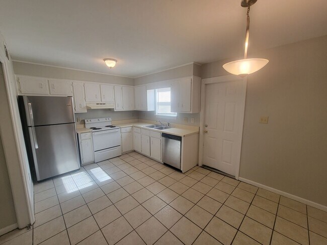 Building Photo - Chalet - Aiken County