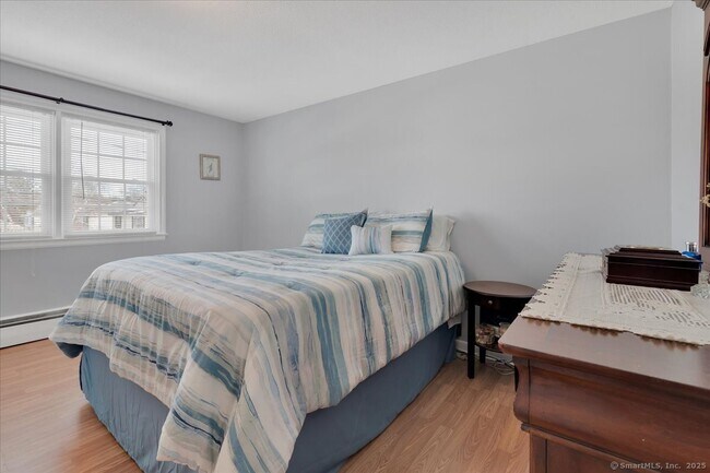 Building Photo - 178 Oakland Ave