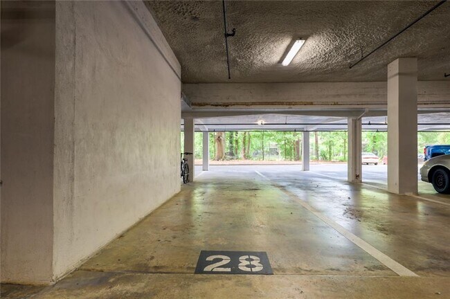 Building Photo - 130 26th St NW