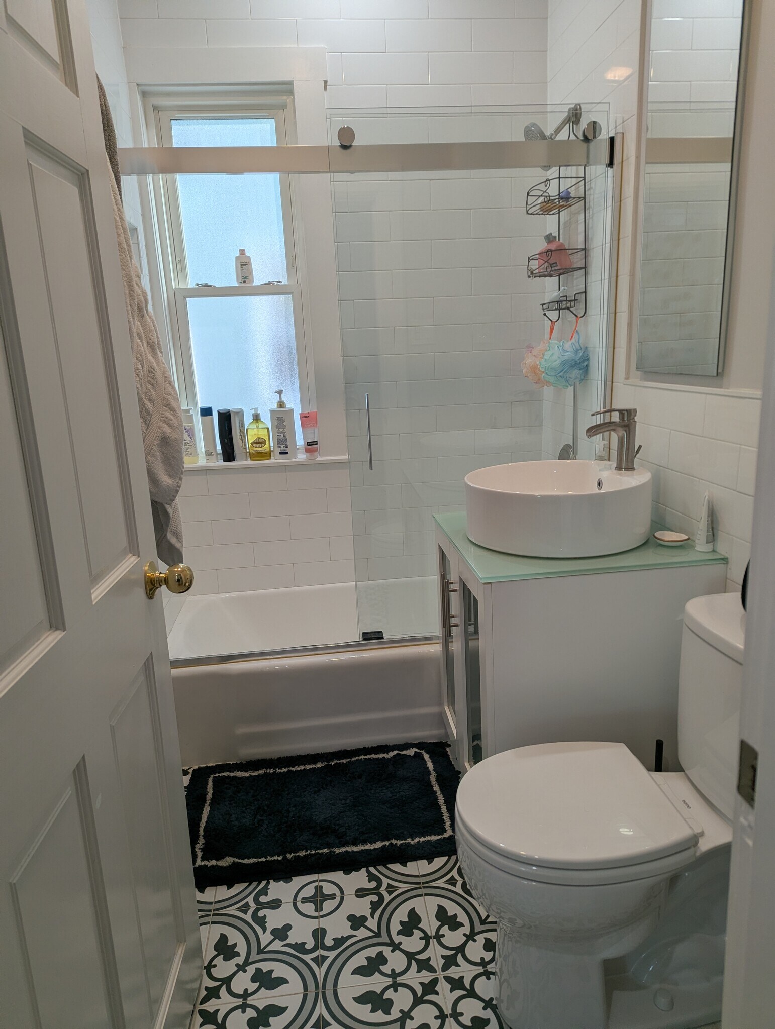 Building Photo - 14 Seven Pines Ave