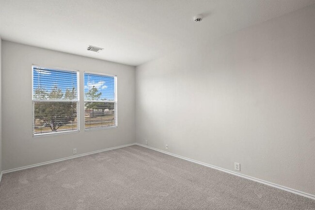 Building Photo - 9735 Coyote Creek Dr
